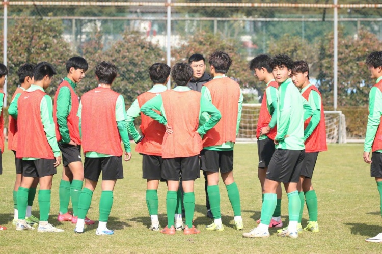  浙江U18、U16兩隊已前往日本橫濱和琦玉，進(jìn)行為期約10天的拉練