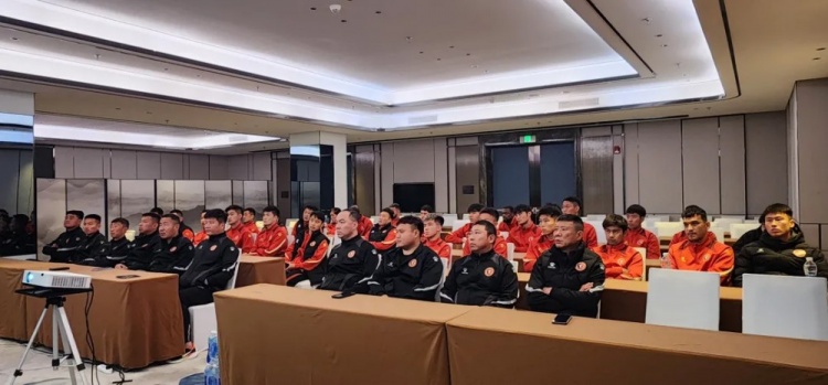  遼寧省體育局召開(kāi)賽風(fēng)賽紀會(huì )議，遼寧鐵人全隊通過(guò)視頻全程參會(huì )