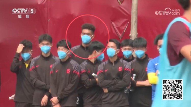  無(wú)緣U17國足名單，張洪福隨恒大足校觀(guān)摩國少隊訓練