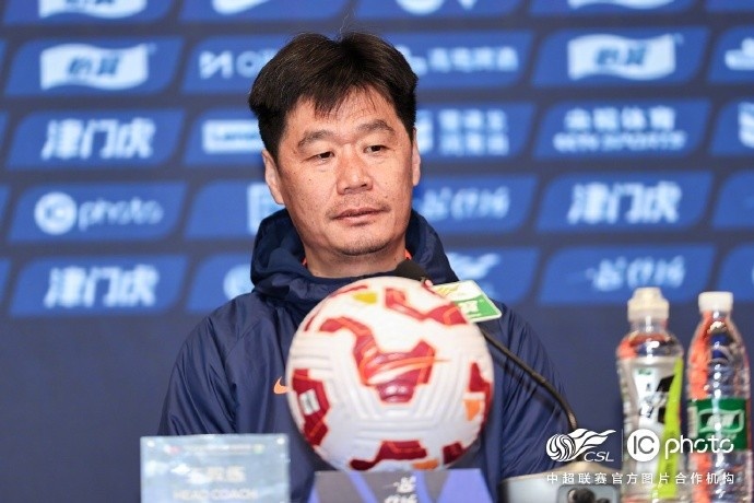  李霄鵬：希望明天比賽能打出一些新的東西，取得一個(gè)好的結果