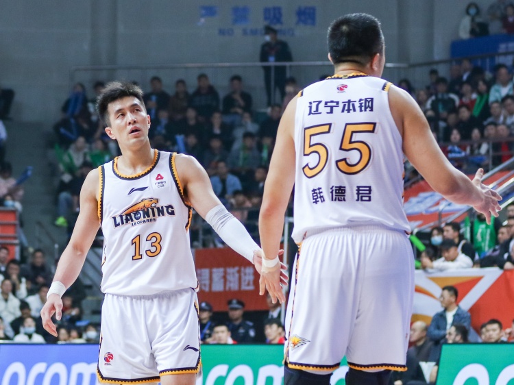  里程碑！韓德君8625分追平郭艾倫 并列遼籃隊史得分王