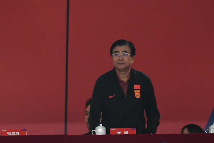  北青體育：宋凱、許基仁探班U20國青，將全程陪伴征戰U20亞洲杯
